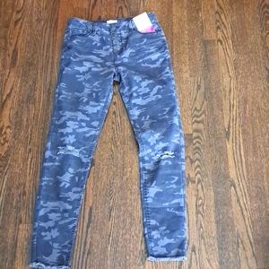 Girls Black Camo Skinny Jeans